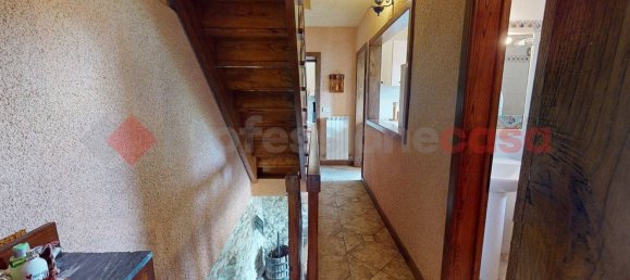 5 Schlafzimmer Haus in Fabbriche di Vergemoli, Italy, Nr. 237858 17