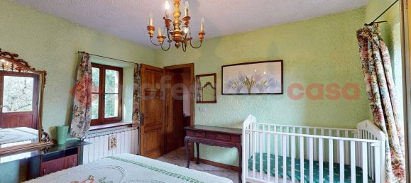 5 Schlafzimmer Haus in Fabbriche di Vergemoli, Italy, Nr. 237858 4