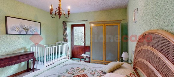 5 Schlafzimmer Haus in Fabbriche di Vergemoli, Italy, Nr. 237858 5
