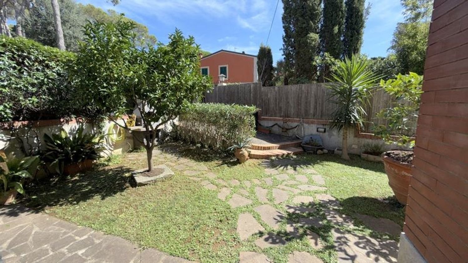 3 Schlafzimmer Doppelhaus in Rosignano Marittimo, Italy, Nr. 365207