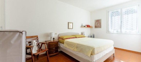 Casa de 3 divisões em Comacchio, Italy N.º 128706 12