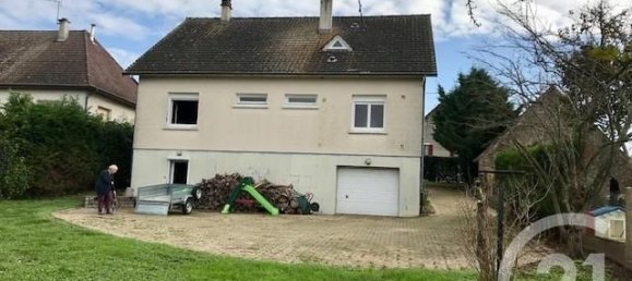 5 Schlafzimmer Haus in Sancoins, France, Nr. 152128 21