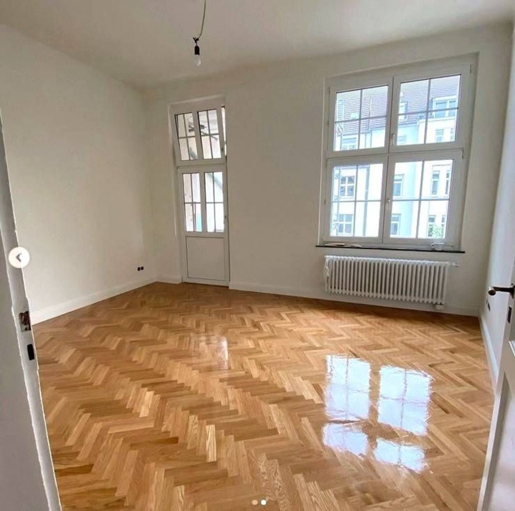 3 bedrooms Apartment in Milan, Italy No. 373166