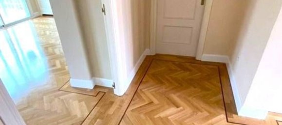 3 bedrooms Apartment in Milan, Italy No. 373166 3