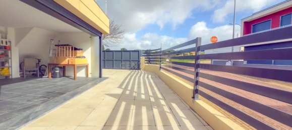 3 bedrooms House in Porto Salvo, Portugal No. 111040 50