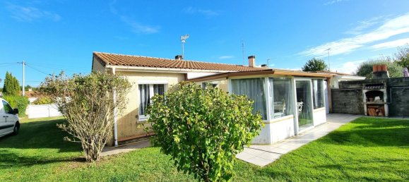 Casa de 2 dormitorios en Meschers-sur-Gironde, France No. 113956 2