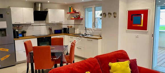 2 bedrooms Villa in Pontoise, France No. 167295 9