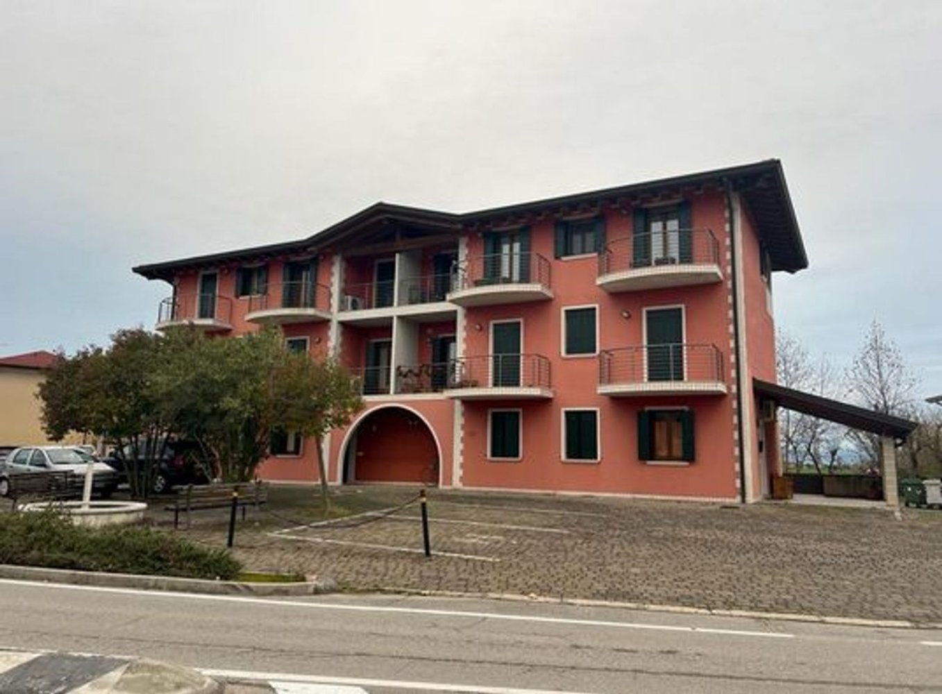 3غرفة شقة في Cinto Caomaggiore, Italy رقم 55012