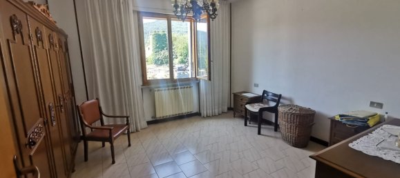 Apartamento de 4 dormitorios en Tresana, Italy No. 318643 8