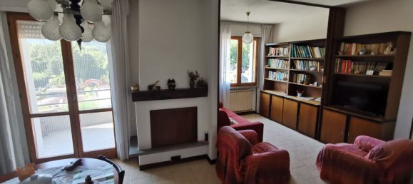 Apartamento de 4 dormitorios en Tresana, Italy No. 318643 3