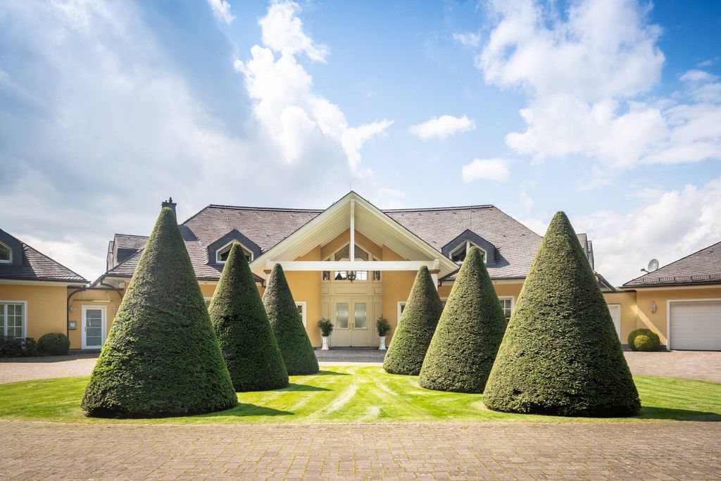 9 chambres Villa à Hochsauerlandkreis, Germany No. 68797