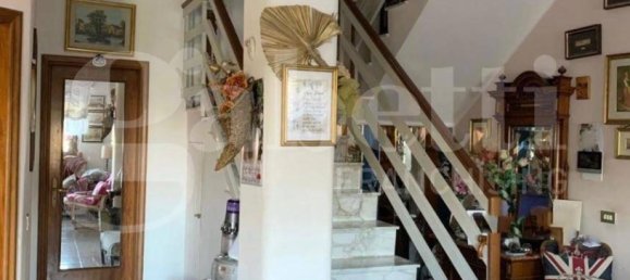 3 bedrooms Apartment in Trani, Italy No. 347775 6