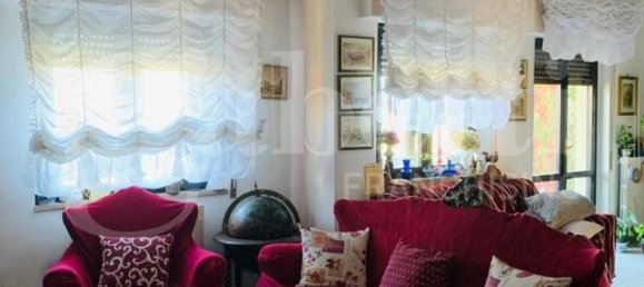 3 bedrooms Apartment in Trani, Italy No. 347775 2