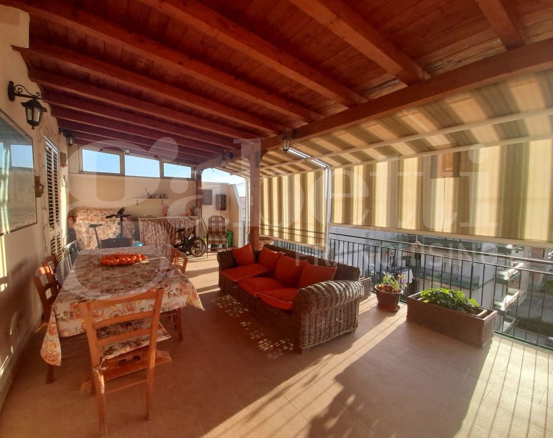 5 rooms Penthouse in Syracuse, Italy No. 242872