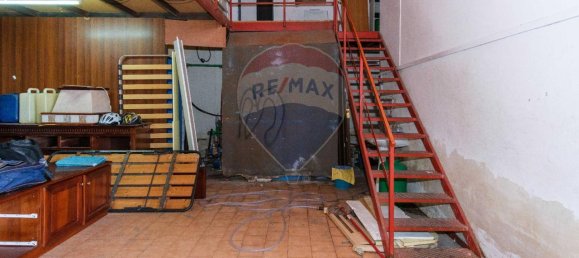 1 room Garage in Catania, Italy No. 42231 10