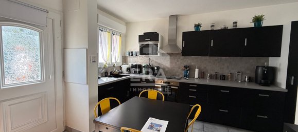 3 rooms House in Trets, France No. 328519 5