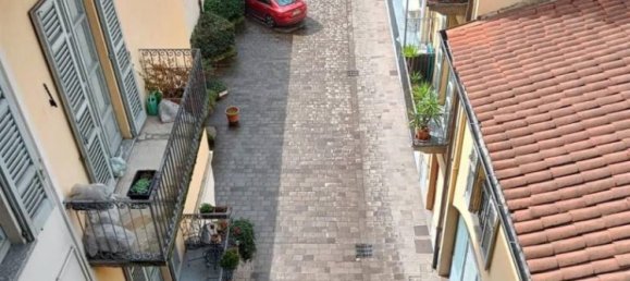 2 bedrooms Apartment in Como, Italy No. 215933 5