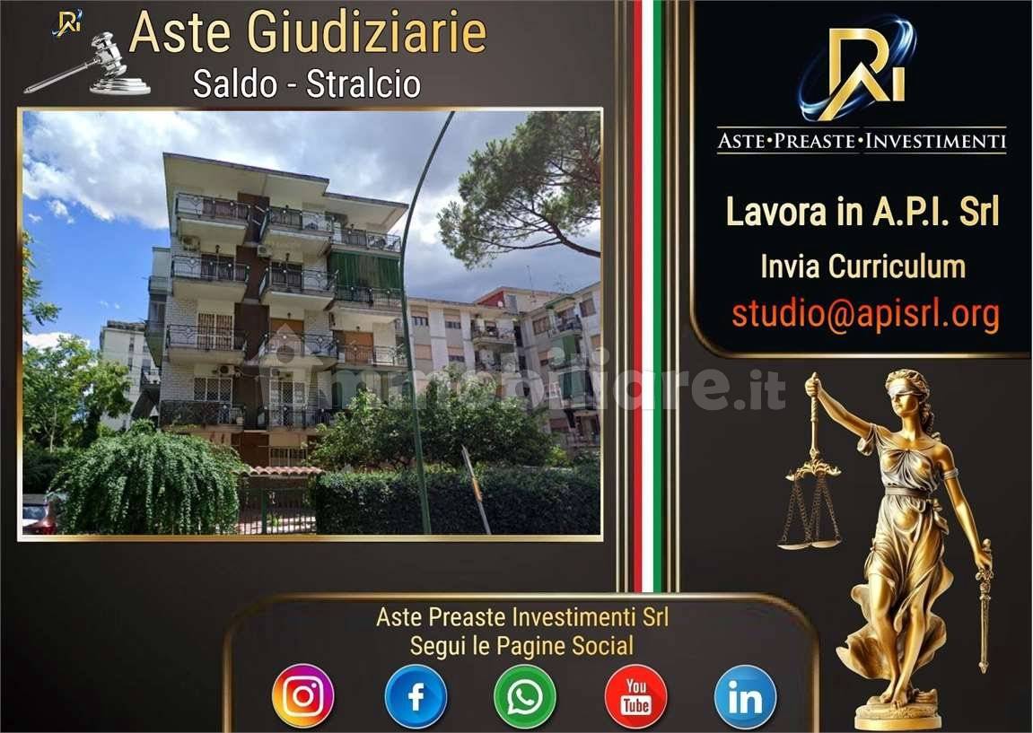 2 غرف نوم شقة في San Giorgio a Cremano, Italy رقم 279304