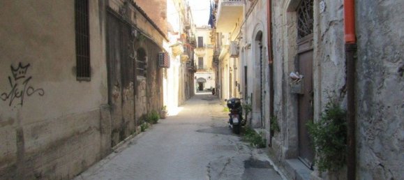  عقار تجاري في Syracuse, Italy 46متر مربع رقم 246266 2