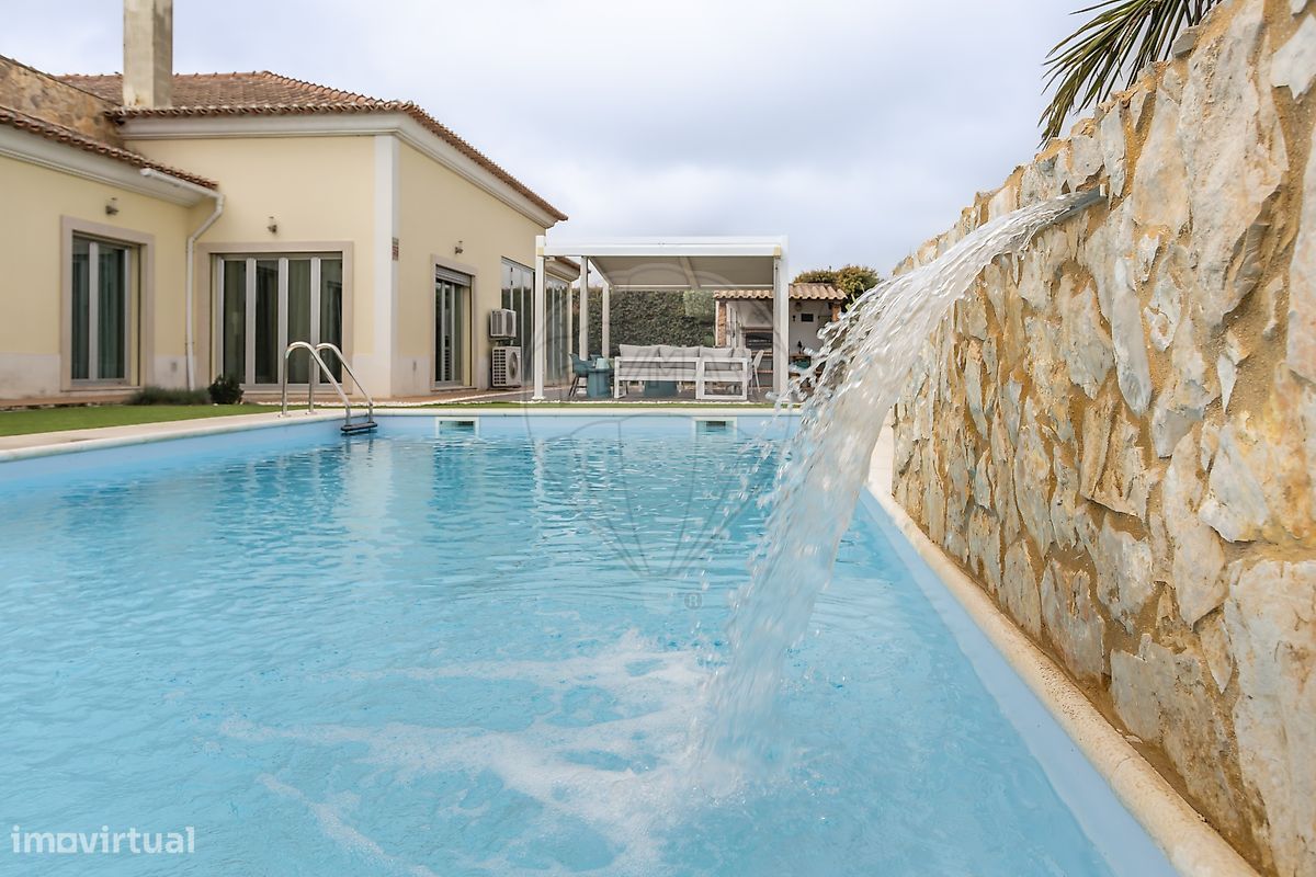 3 bedrooms House in Palmela, Portugal No. 189344