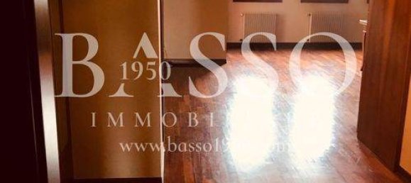 5 Schlafzimmer Wohnung in Conegliano, Italy, Nr. 302463 8