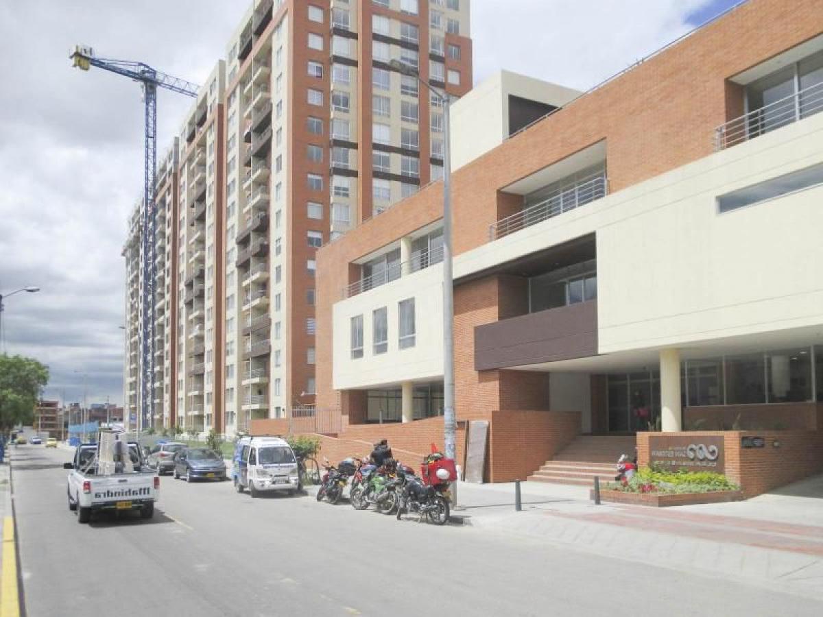 3 bedrooms House in Bogota, Colombia No. 12319