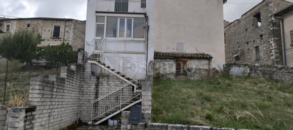 3-Zimmer Villa in Scoppito, Italy, Nr. 311316 3