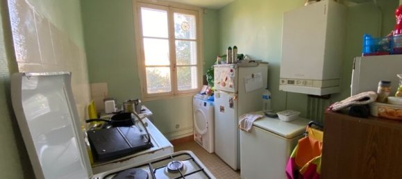 2 bedrooms Apartment in Saint-Florent-sur-Cher, France No. 67744 3