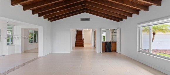 5 chambres villa à vendre à Miami, Miami-Dade, Florida, USA № 614667 20