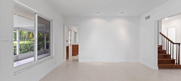 5 chambres villa à vendre à Miami, Miami-Dade, Florida, USA № 614667 18