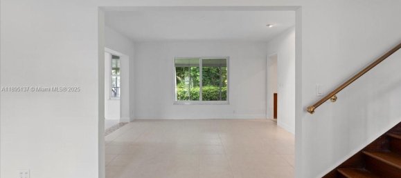 5 chambres villa à vendre à Miami, Miami-Dade, Florida, USA № 614667 25