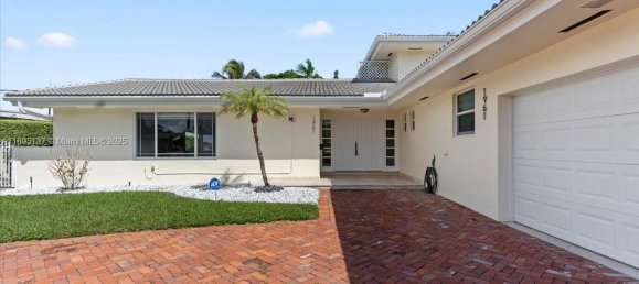 5 chambres villa à vendre à Miami, Miami-Dade, Florida, USA № 614667 30