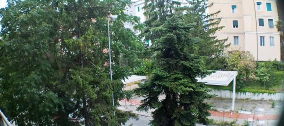 7-salle Appartement à Genoa, Italy No. 103986 3