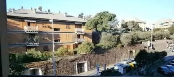 7-salle Appartement à Genoa, Italy No. 103986 2