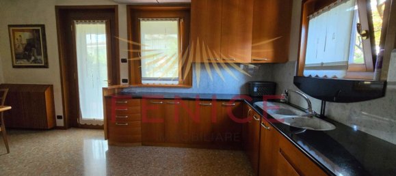 7 bedrooms Villa in Montebelluna, Italy No. 355665 7