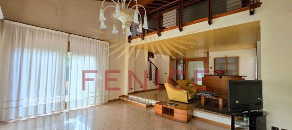 7 bedrooms Villa in Montebelluna, Italy No. 355665 12