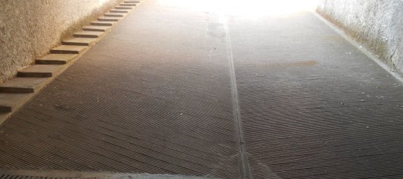 13m² Garage in Milan, Italy No. 333297 4