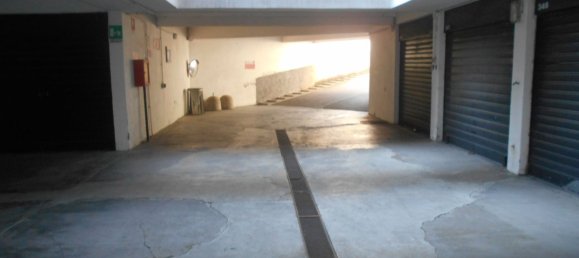 13m² Garage in Milan, Italy No. 333297 3
