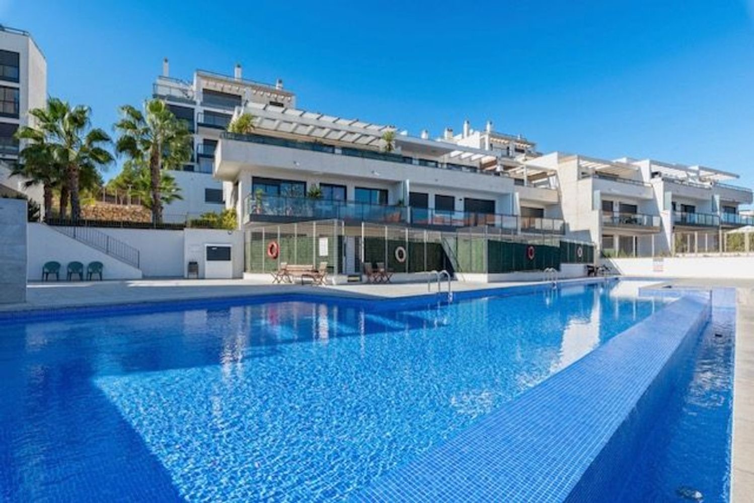 2 bedrooms Apartment in Alicante, Spain No. 156000