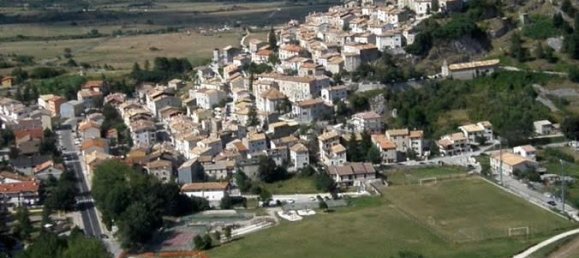 Apartamento de 8 divisões em Rocca di Mezzo, Italy N.º 107328 9