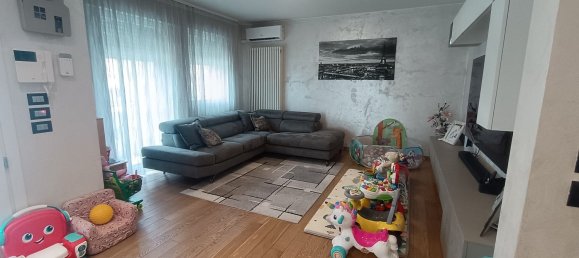 7 bedrooms House in Roncade, Italy No. 316766 3