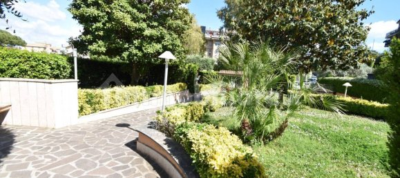 1 Schlafzimmer Wohnung in Rome, Italy, Nr. 350776 2