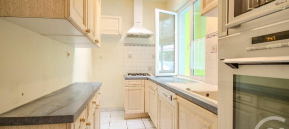 3 bedrooms House in Rousies, France No. 50920 11