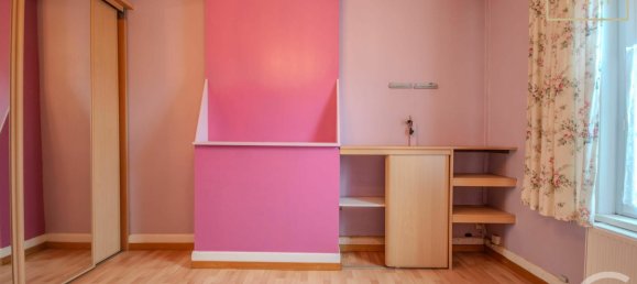 3 bedrooms House in Rousies, France No. 50920 18