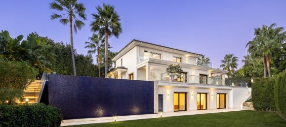 6 bedrooms Villa in Marbella, Spain No. 111133 18