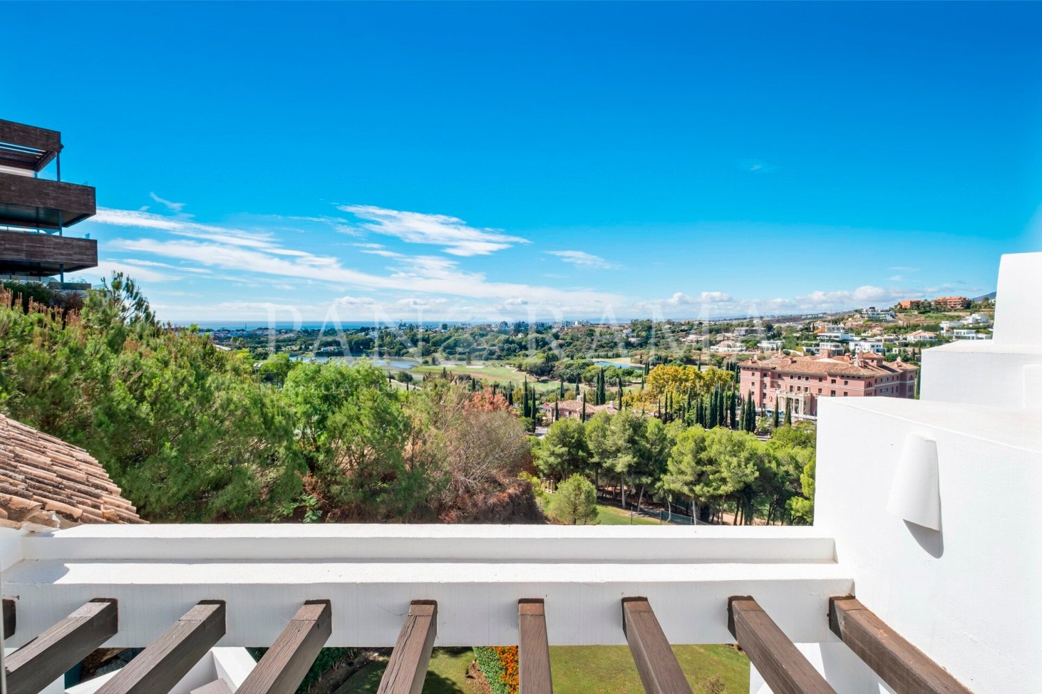 3 bedrooms Penthouse in Malaga, Spain No. 102647