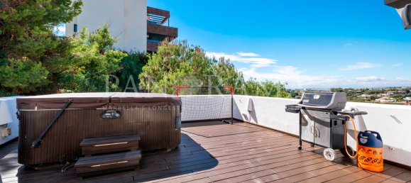 3 bedrooms Penthouse in Malaga, Spain No. 102647 9