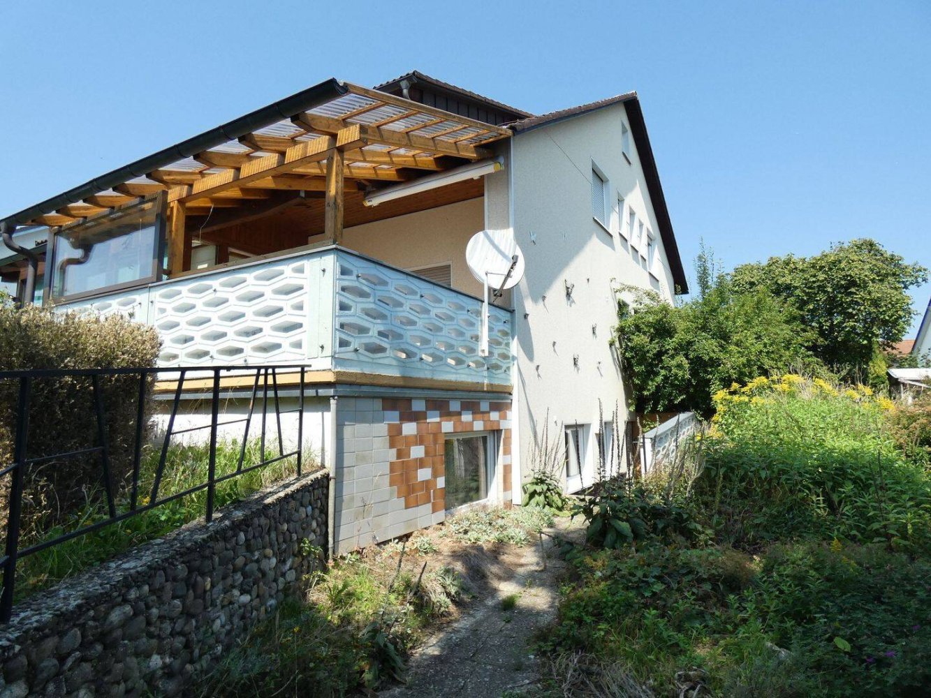 Таунхаус с 11 комнатами в Goppingen, Германия № 274626