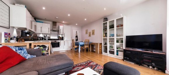 2 bedrooms Apartment in London, United Kingdom No. 11605 3