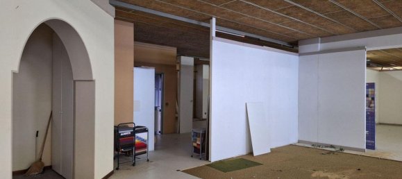 3600m² Commercial property in Caltignaga, Italy No. 372487 12